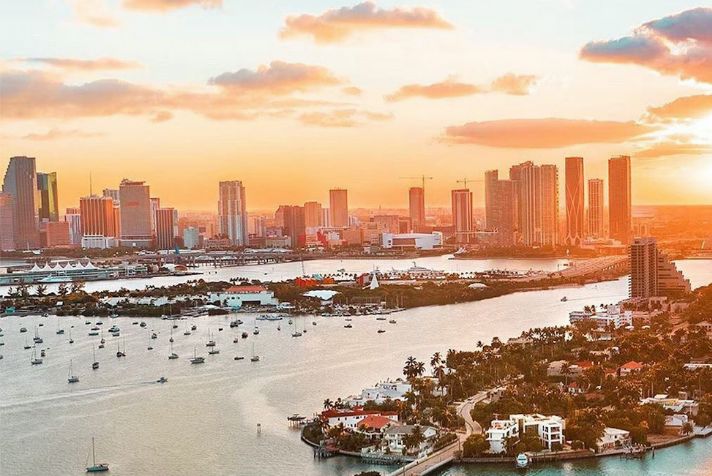 Miami Sunset Private Plane Tour - 50 Mins