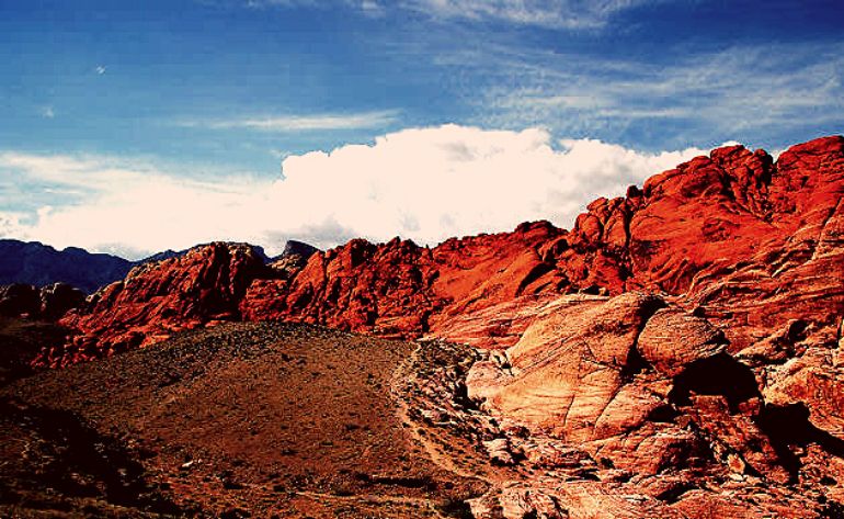 Las Vegas strip flight heli ride to Red Rocks canyon landing helicopter tour