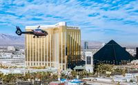 Las Vegas strip flight heli ride to Red Rocks canyon landing helicopter tour