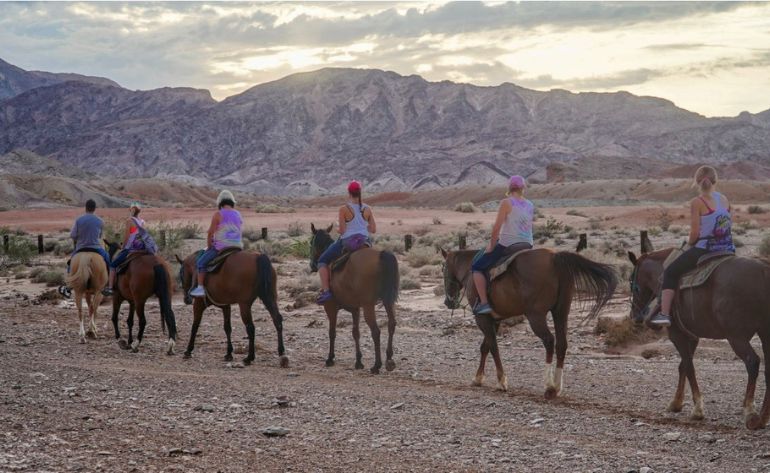 Sunset Horseback Riding with BBQ Dinner, Las Vegas - 2 Hours