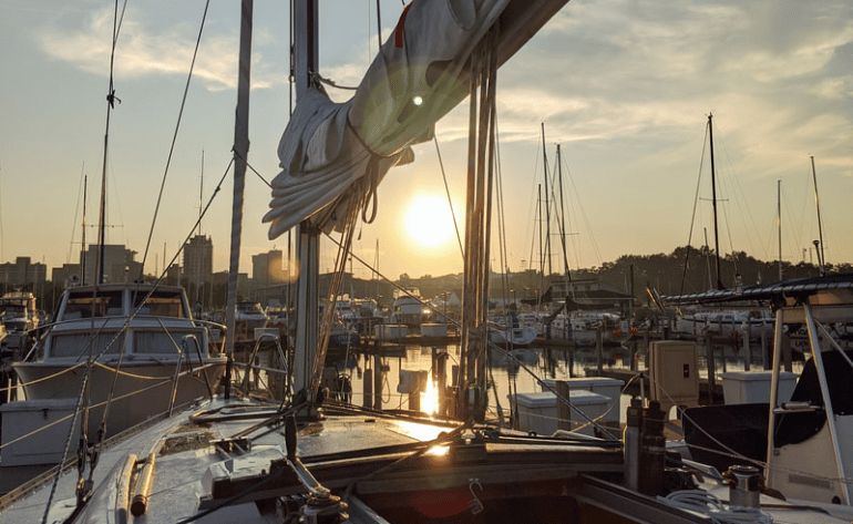 Private Skyline Sunset Sailing, Chicago - 2.5 Hours (up to 6 People!)