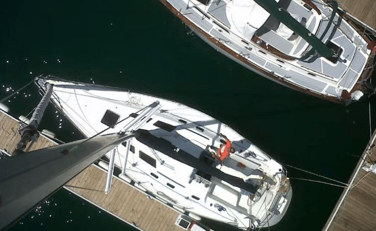 Private Sailing on Lake Michigan, Chicago - 2 Hours (up to 6 People!)