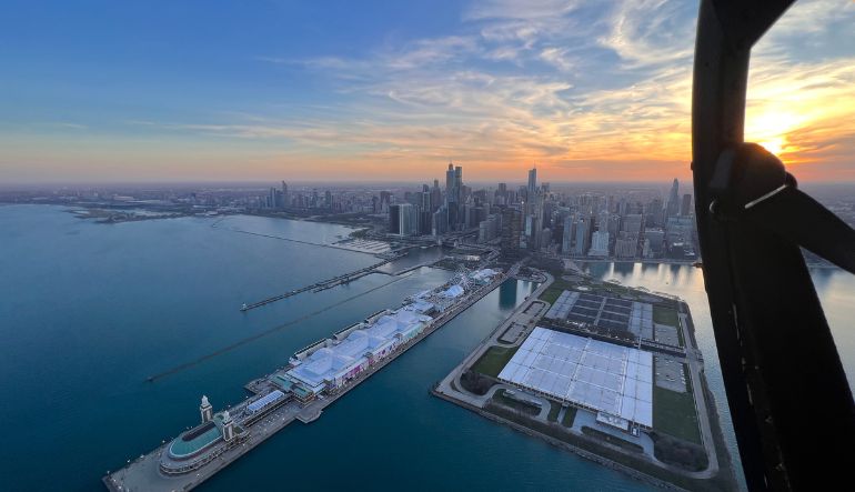 Private Helicopter Tour Chicago Downtown CHI helicopter rides