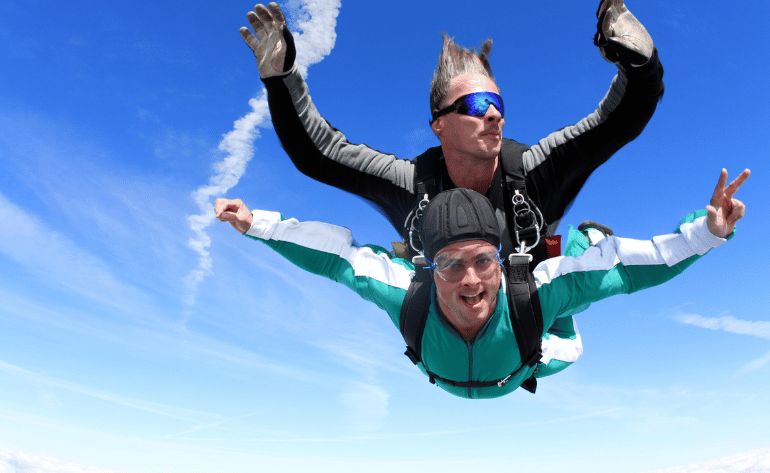 Tandem Skydiving Dallas - 10,000ft Jump