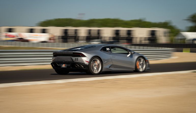 Lamborghini Huracan 3 Lap Drive, Putnam Park Road Course - Indianapolis