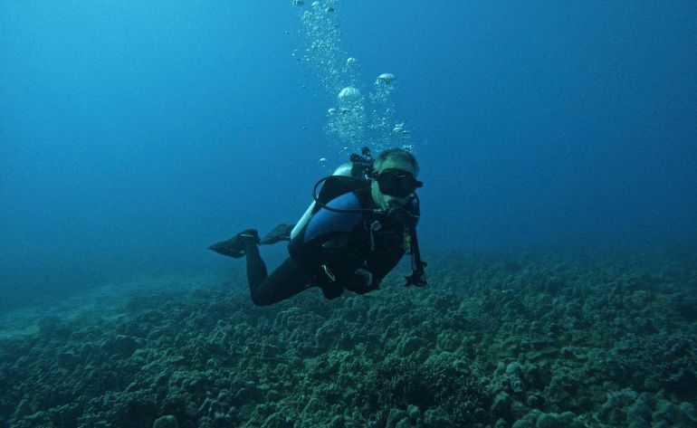 Private Scuba Diving with a Navy SEAL, Oahu - 2 Hours
