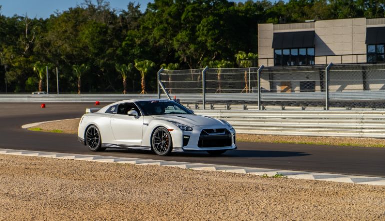 Nissan GT-R 3 Lap Drive - Nashville Super Speedway