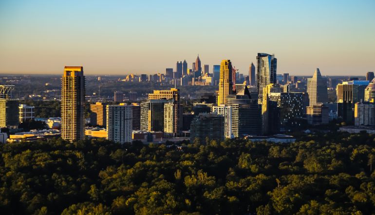 Private Helicopter Ride Atlanta and Buckhead - 30 Minutes