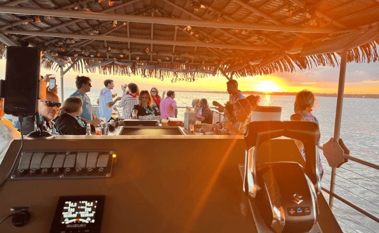 Scenic Cruise Tiki Boat Tour, New York - 90 Minutes
