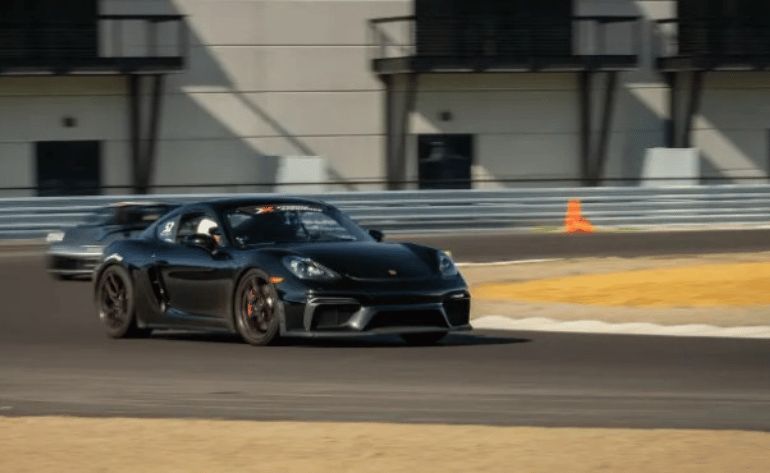 Porsche 718 Cayman Lap Drive, West Desert