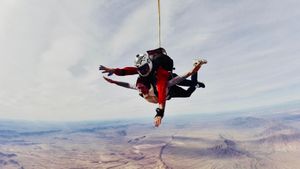 Image of Skydive Phoenix - 12,500 ft Jump | Adrenaline  review